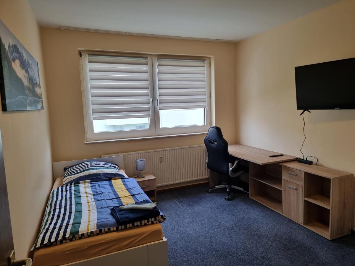 Onkel Tom Alpen & Sahara Apartment Падерборн Екстериор снимка