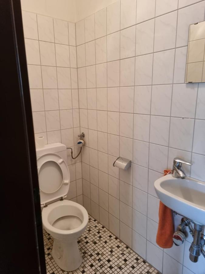 Onkel Tom Alpen & Sahara Apartment Падерборн Екстериор снимка